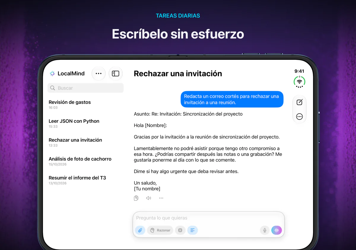 LocalMind AI en iPhone Duo en horizontal, con la lista de chats junto a un correo redactado para rechazar una reunión